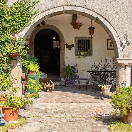 A Casa Di Gianni E Mari Bed & Breakfast Vestone Ngoại thất bức ảnh