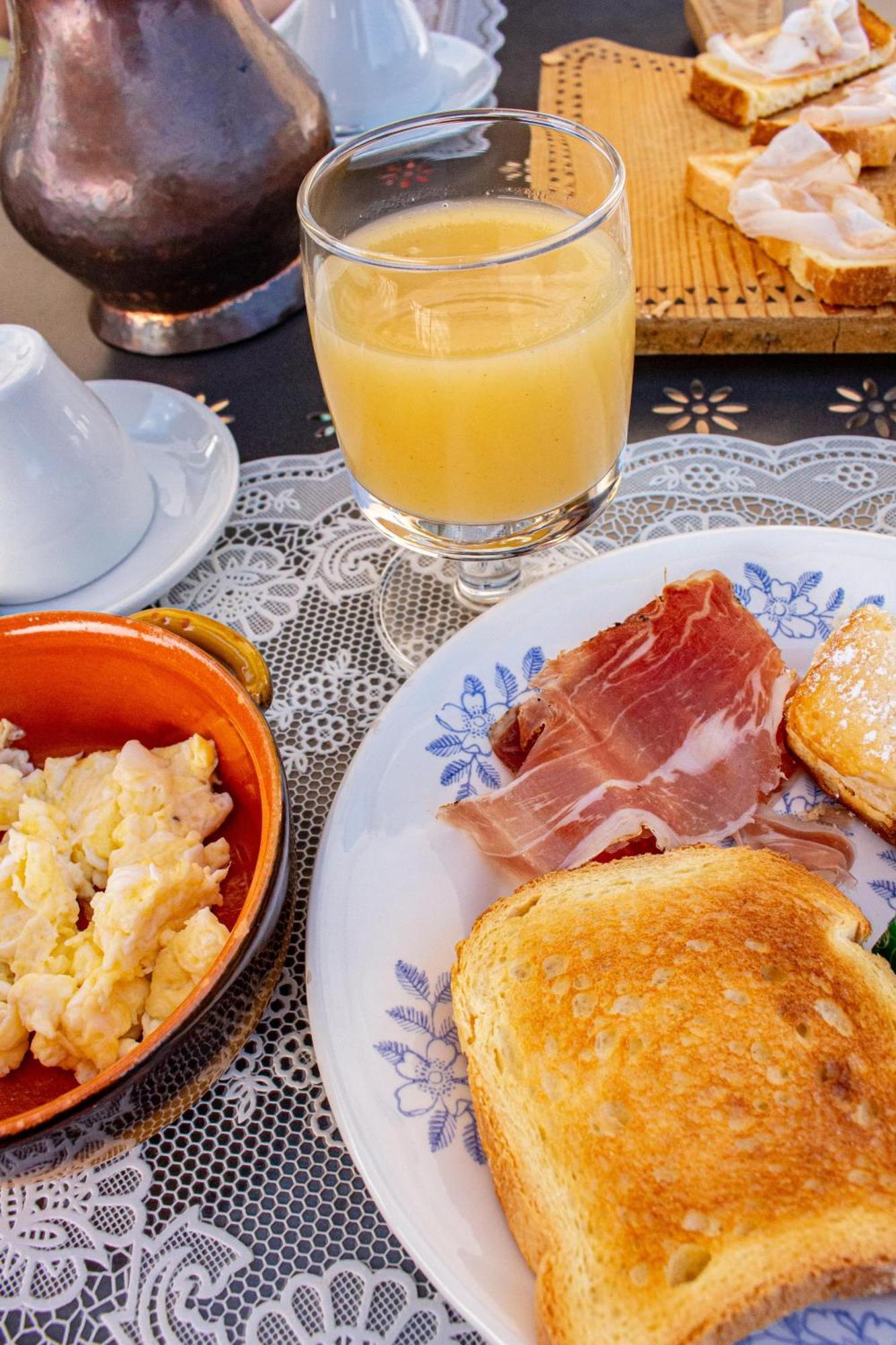 A Casa Di Gianni E Mari Bed & Breakfast Vestone Ngoại thất bức ảnh