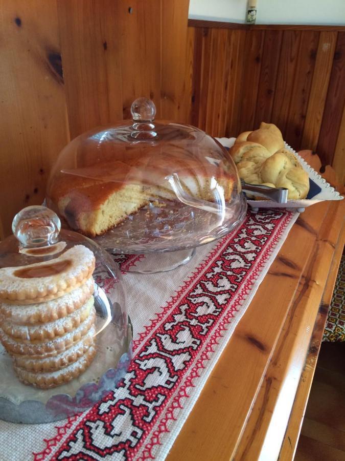 A Casa Di Gianni E Mari Bed & Breakfast Vestone Ngoại thất bức ảnh